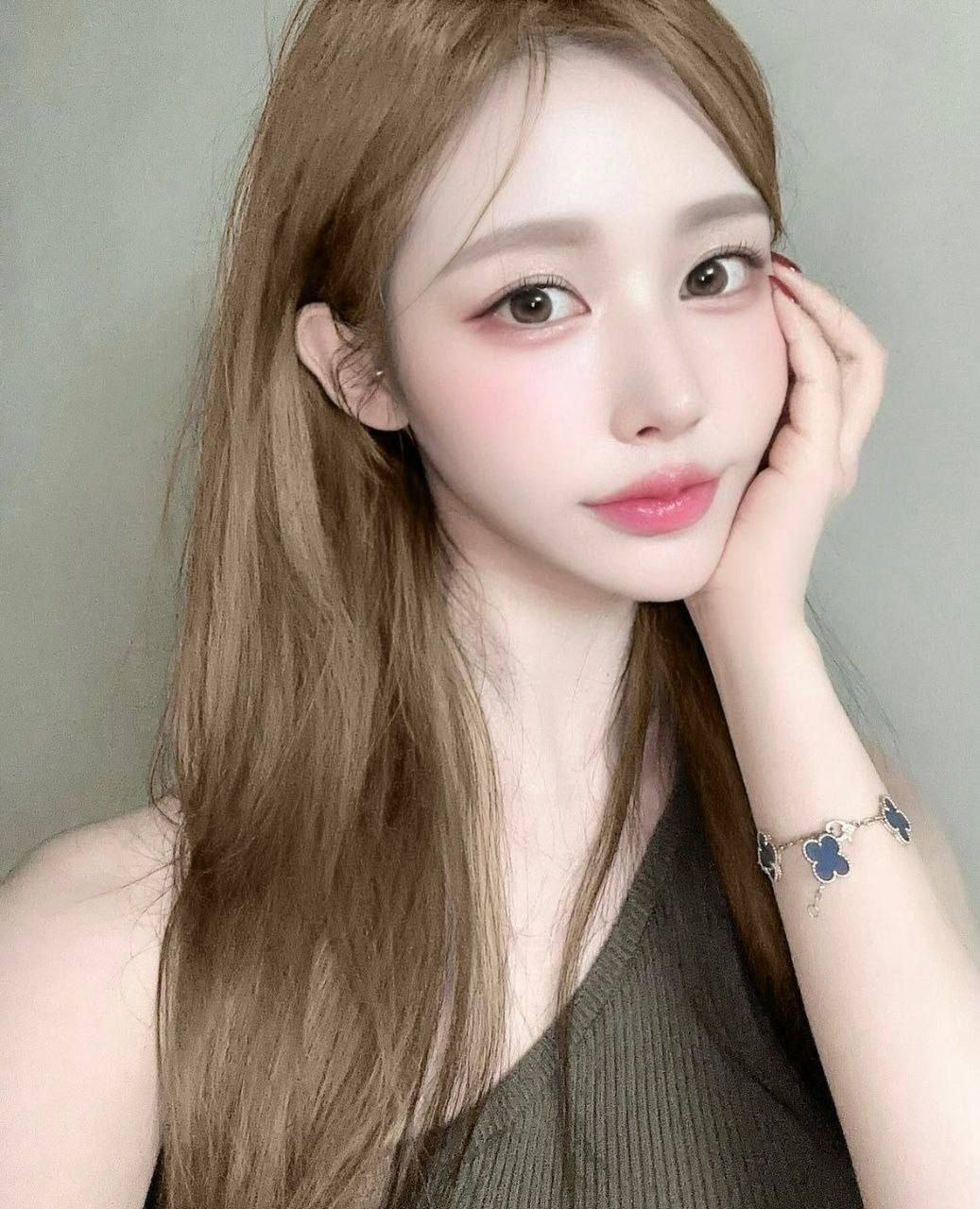 杭州外围女鲜花上门